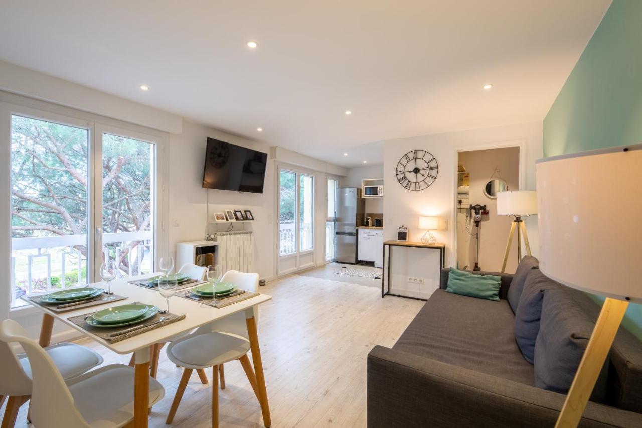 Meuble 2 Etoiles, Wifi, A 2 Pas Des Plages